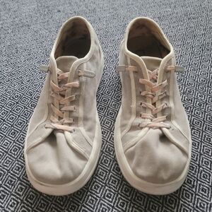 Hey Dude Karina Joy "Stone Grey" slip on sneakers- size 8